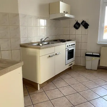 Moderne Wohnung Nahe Bahnhof Und Dem Goitzschesee Bitterfeld-Wolfen Exterior photo